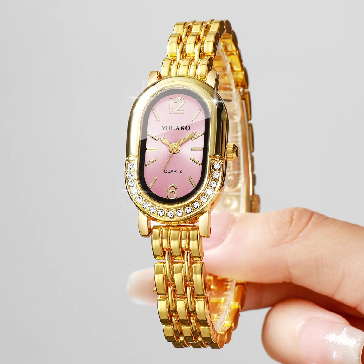 Luxury Rhinestone Women Quartz - đánh giá và giá Luxury Watch Travel Case
