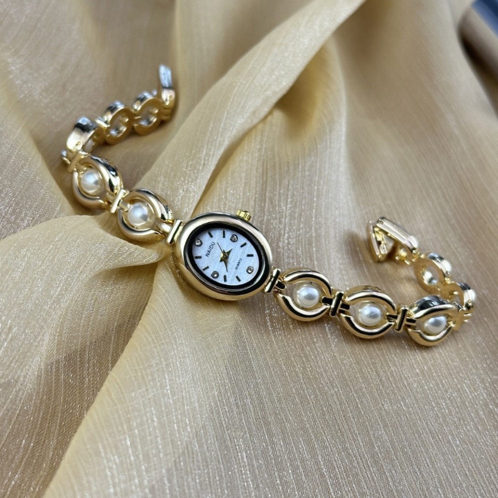 Fashion Women Watch Vintage Pe - đánh giá và giá Luxury Watch Female