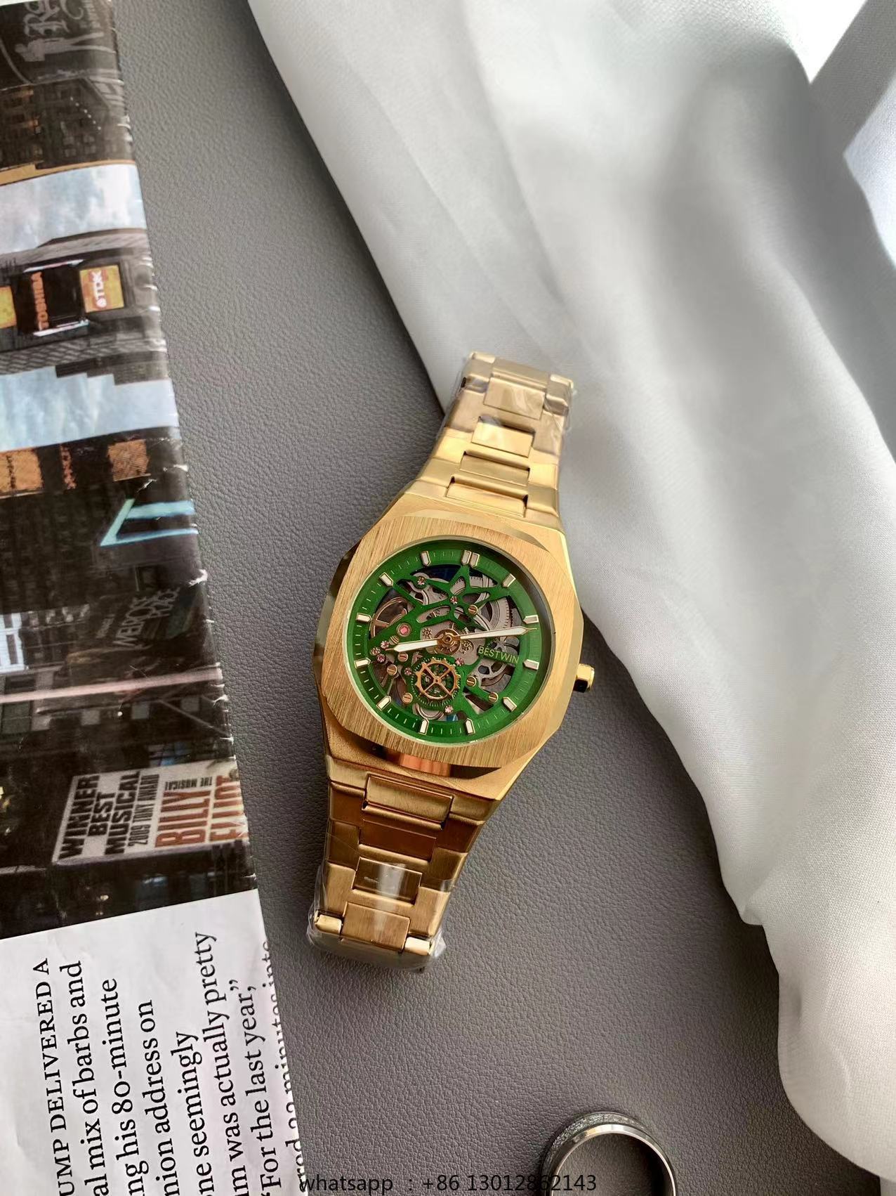 Steel strip waterproof persona - đánh giá và giá Luxury Watch Green