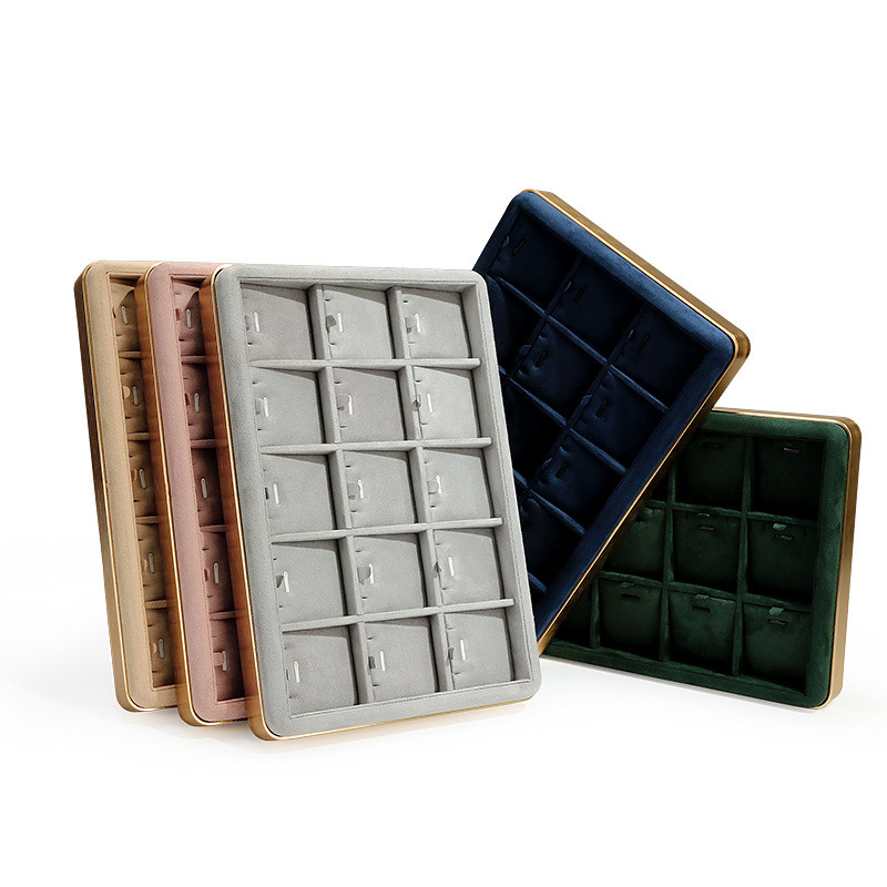Cao Leve Nhung Vòng Vòng Tay V - đánh giá và giá Luxury Watch Stand
