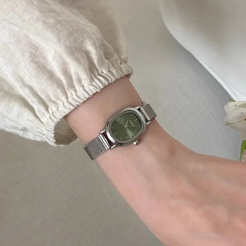 Small Oval Dial Green Watch Si - đánh giá và giá Luxury Watch Female