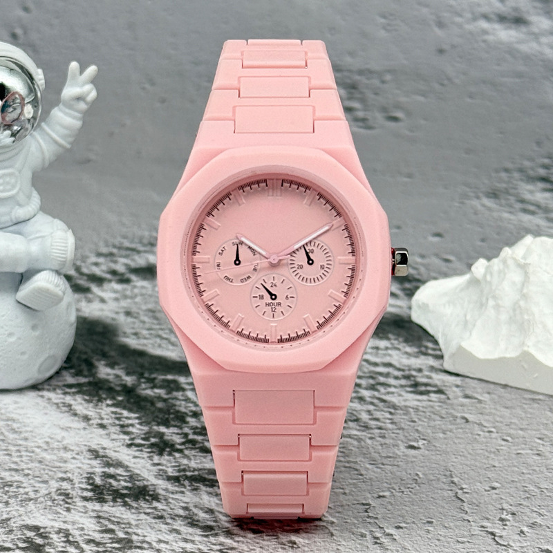 Famous Brand Fake Three-Eyed D - đánh giá và giá Zen Luxury Watch